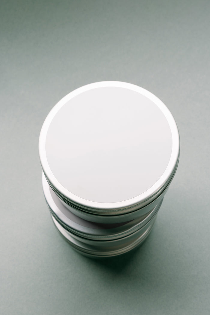 CHILD RESISTANT TINS